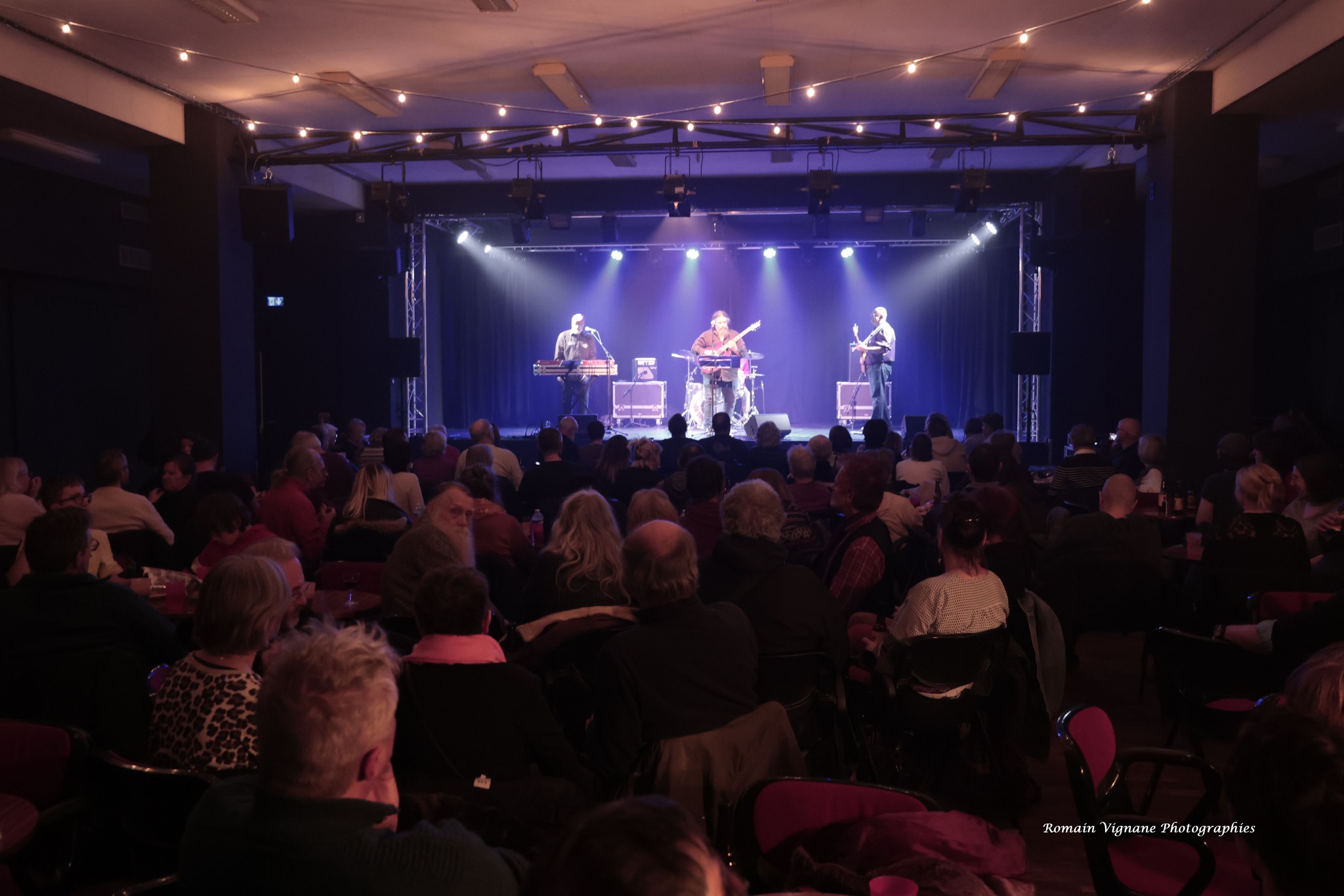 Le groupe sur scene