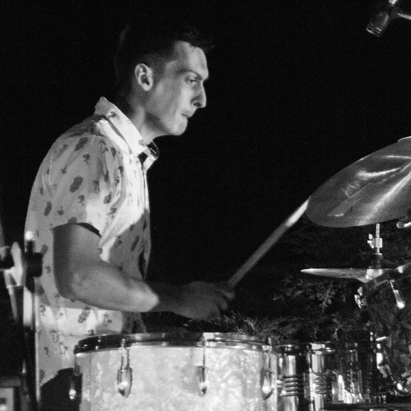 Sylvain batteur de The Big Tang Theory